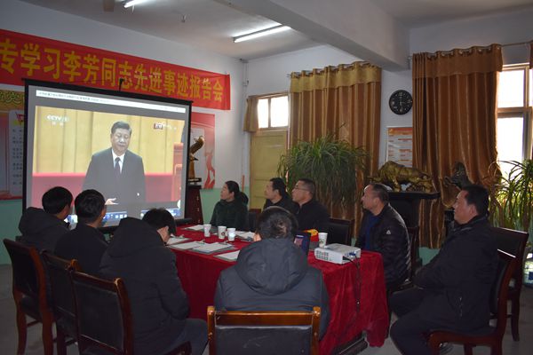 文章附图